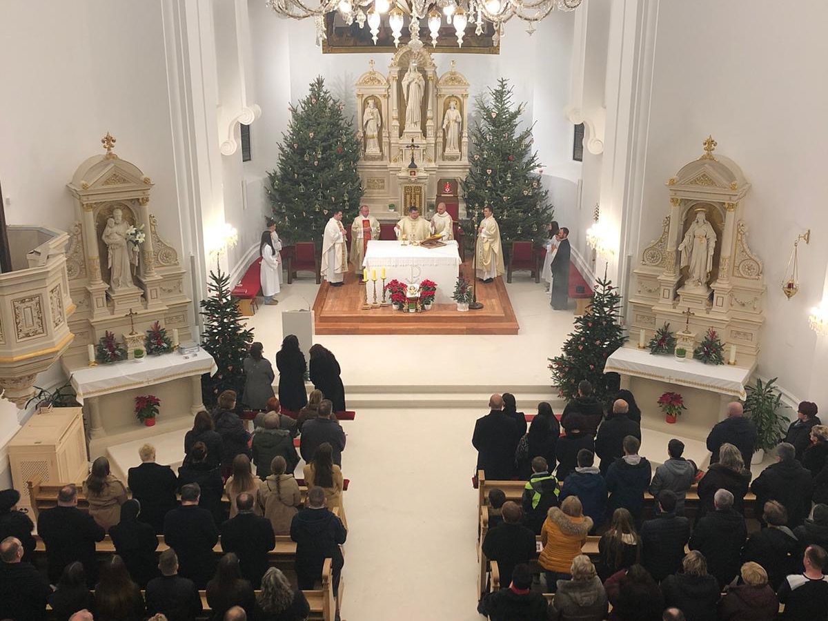 10cbe997-c8df-4a13-92a0-3262d2bd0905