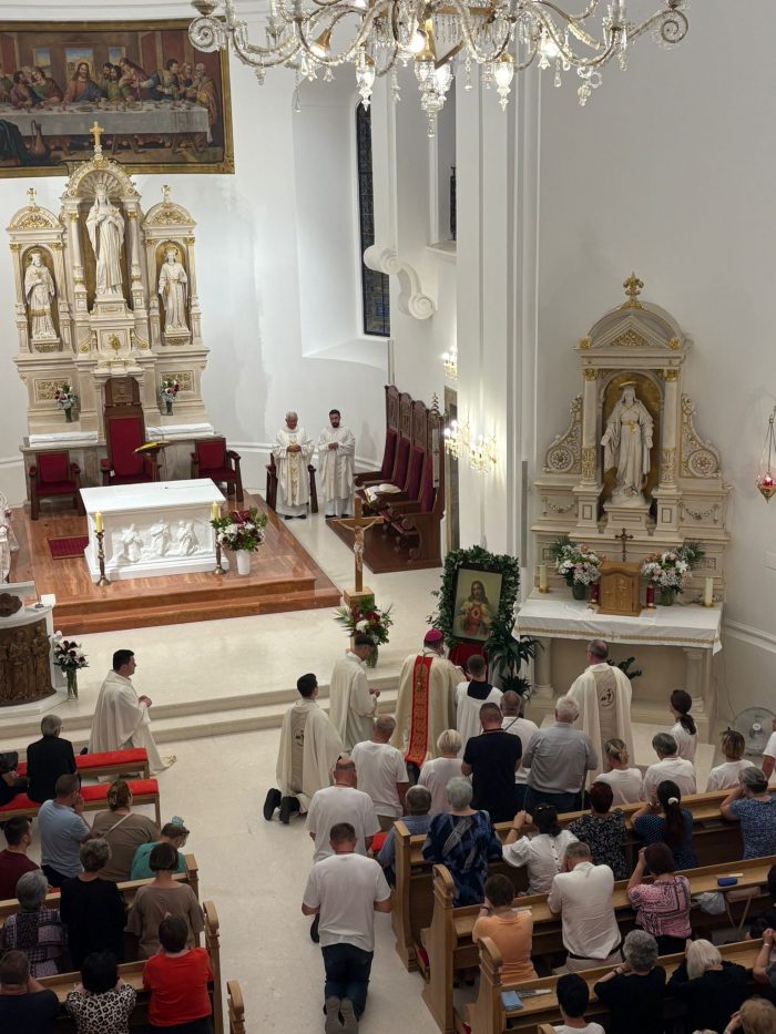 eee07586-c4b1-4184-a008-f7206409ba0a